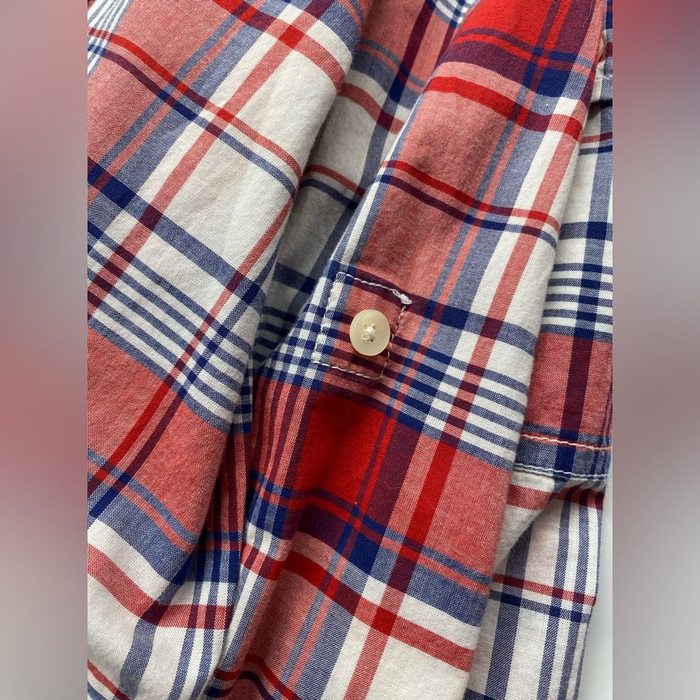 GAP Red, White, & Blue Plaid Casual Lightweight Cotton Half Button Shirt Small L - Picture 4 of 7